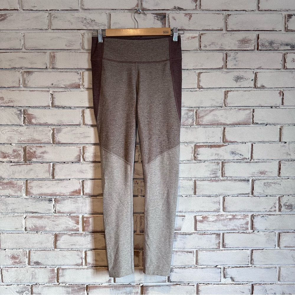 Outdoor Voices color block space dye  7/8 length leggings